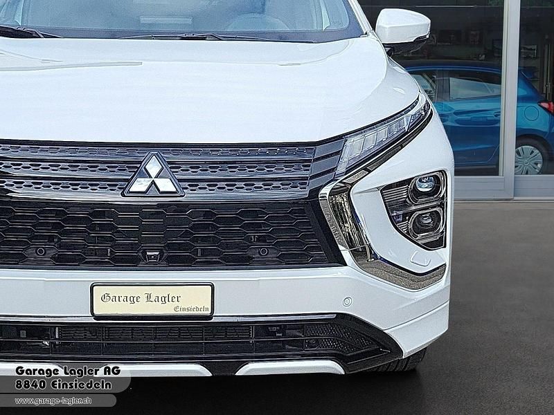 Neu Mitsubishi Eclipse Cross Intense 188 PS (138 kW) 2025 Weiss SUV