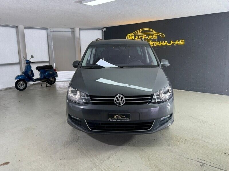 Gebraucht VW Sharan Comfortline 177 PS (130 kW) 2015 Blau Van / Kleinbus