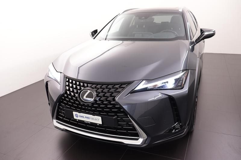 Grau Gebraucht 2024 Lexus UX 250h SUV | CHF 43’880 (Etwas zu teuer) - Bild 1/4