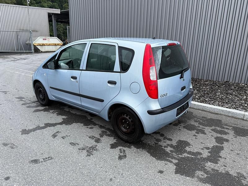 Gebraucht Mitsubishi Colt Invite 95 PS (69 kW) 2004 Kleinwagen