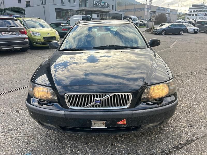 Gebraucht 2001 Volvo V70 Kombi | CHF 400 (Superpreis) - Bild 1/4