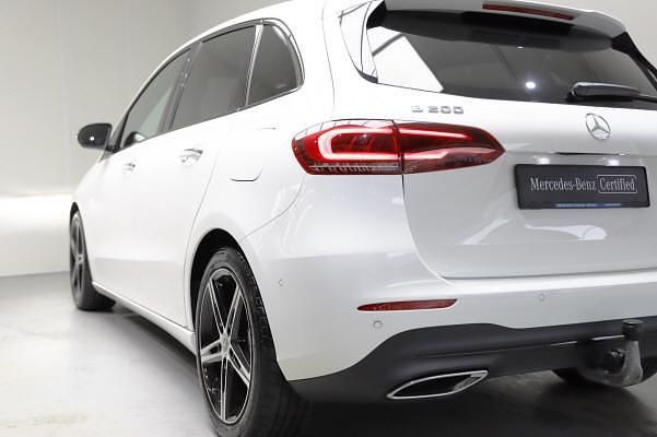 Gebraucht Mercedes B200 Progressive 163 PS (119 kW) 2021 Weiss Van / Kleinbus