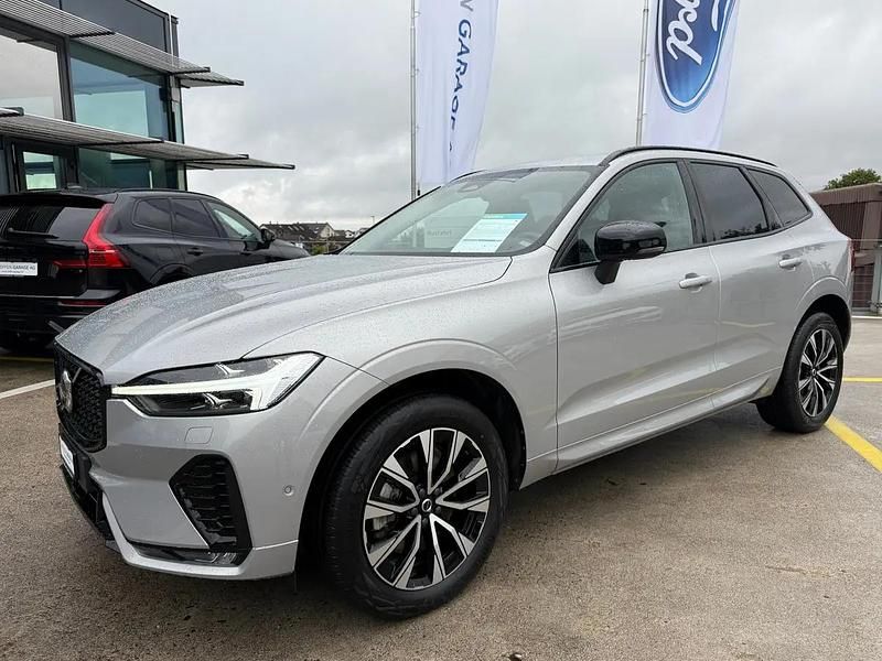 Silber Gebraucht 2025 Volvo XC60 R-Design SUV | CHF 50’240 (Superpreis) - Bild 1/4