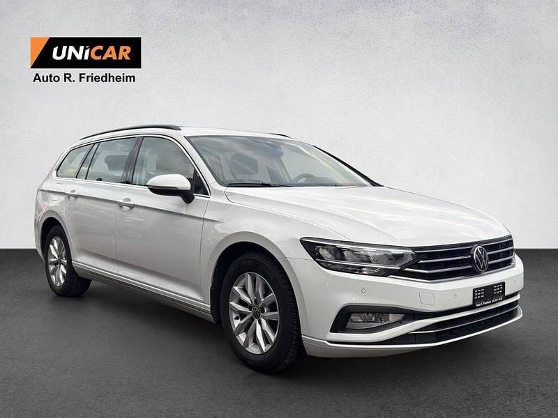 Gebraucht VW Passat Elegance 150 PS (110 kW) 2020 Kombi