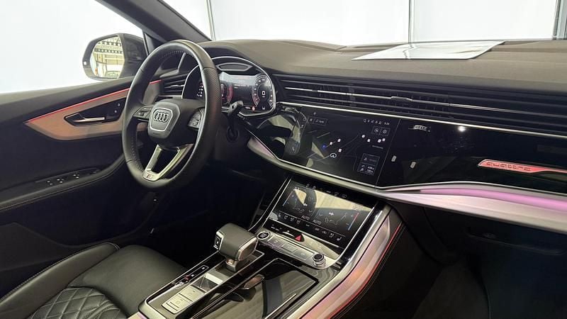 Gebraucht Audi Q8 Premium 286 PS (210 kW) 2022 SUV