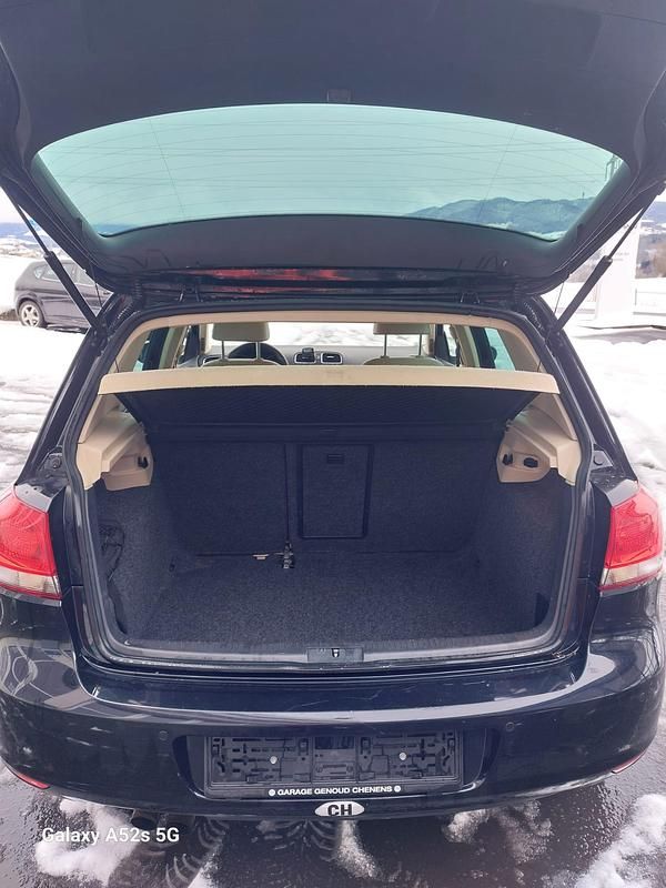 Gebraucht VW Golf VII Team 122 PS (89 kW) 2012 Schwarz Limousine