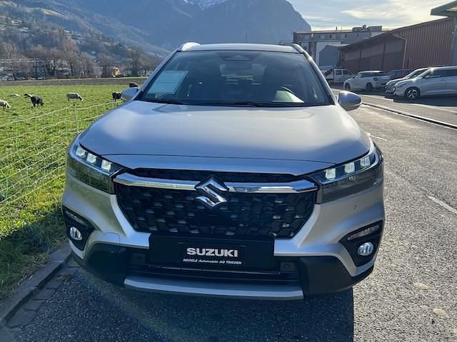 Neu Suzuki SX4 S-Cross 110 PS (80 kW) 2025 Silber SUV