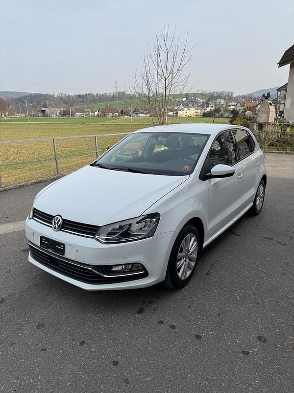 Gebraucht VW Polo LOUNGE 90 PS (66 kW) 2015