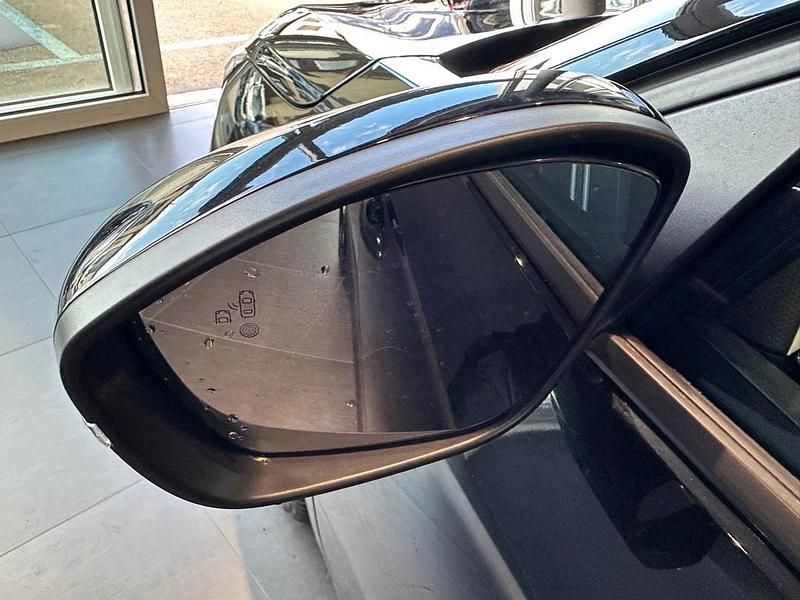 Gebraucht Opel Corsa Elegance 100 kW (136 PS) 2024 Schwarz Limousine