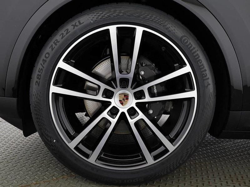 Gebraucht Porsche Cayenne 353 PS (259 kW) 2025 SUV