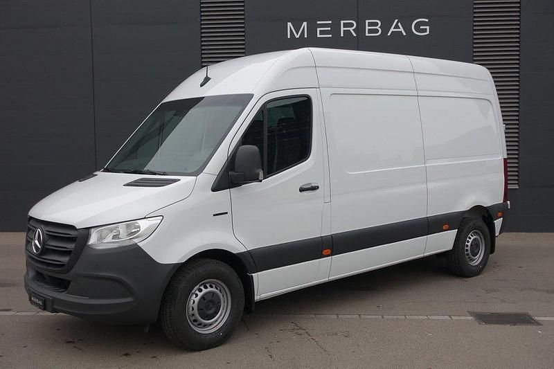 Gebraucht Mercedes E-Sprinter 84 kW (115 PS) 2022 Van