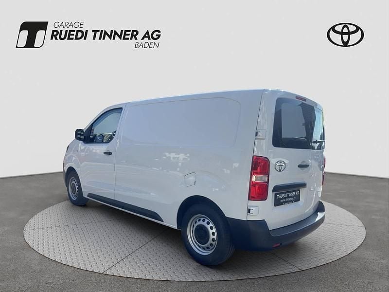 Neu Toyota Proace Active 120 PS (88 kW) 2025 Van / Kleinbus