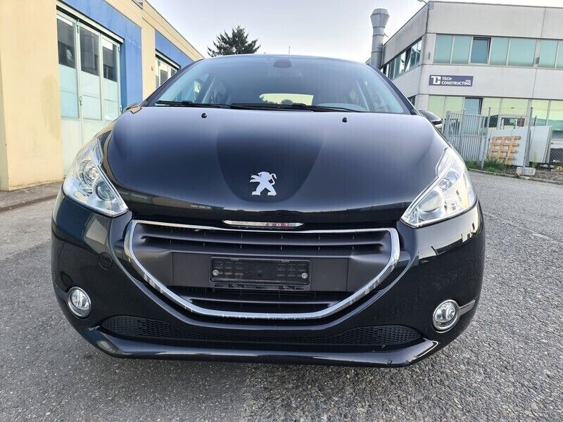 Gebraucht Peugeot 208 Allure 115 PS (84 kW) 2012 Kleinwagen