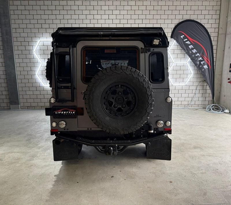 Gebraucht Land Rover Defender 122 PS (89 kW) 2011 Kombi