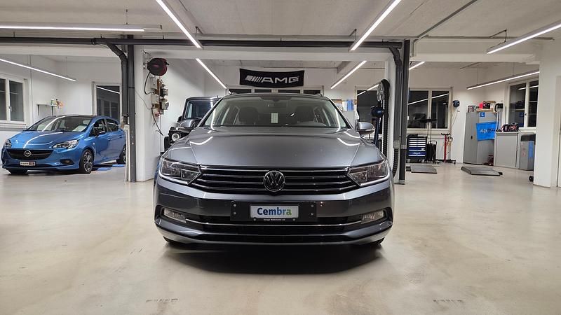 Gebraucht VW Passat Comfortline 150 PS (110 kW) 2015 Kombi