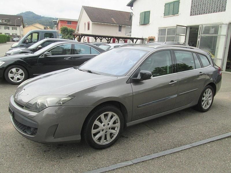 Gebraucht 2010 Renault Laguna GrandTour Dynamique Kombi | CHF 3’300 (Etwas zu teuer) - Bild 1/4