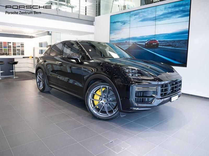 Gebraucht 2024 Porsche Cayenne Turbo E-Hybrid SUV | CHF 185’900 (Teuer) - Bild 1/4