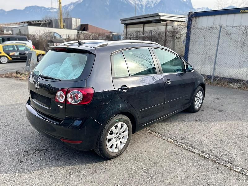 Gebraucht VW Golf Plus Cross Comfortline 105 PS (77 kW) 2011 Van / Kleinbus