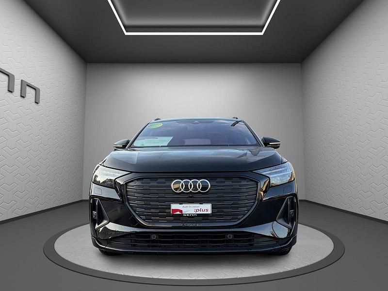 Gebraucht Audi Q4 e-tron Ambiente 219 kW (299 PS) 2021 Schwarz SUV