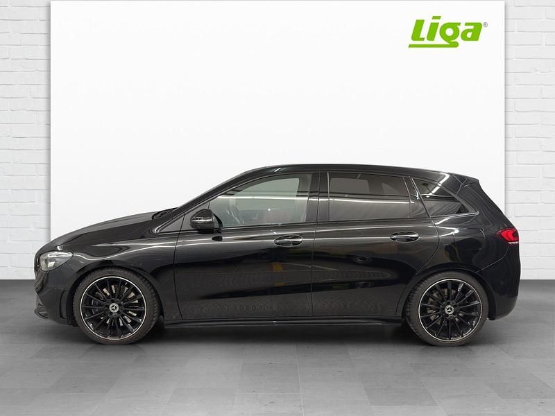 Gebraucht 2021 Mercedes B250 AMG line Van / Kleinbus | CHF 28’000 (Fairer Preis) - Bild 1/4