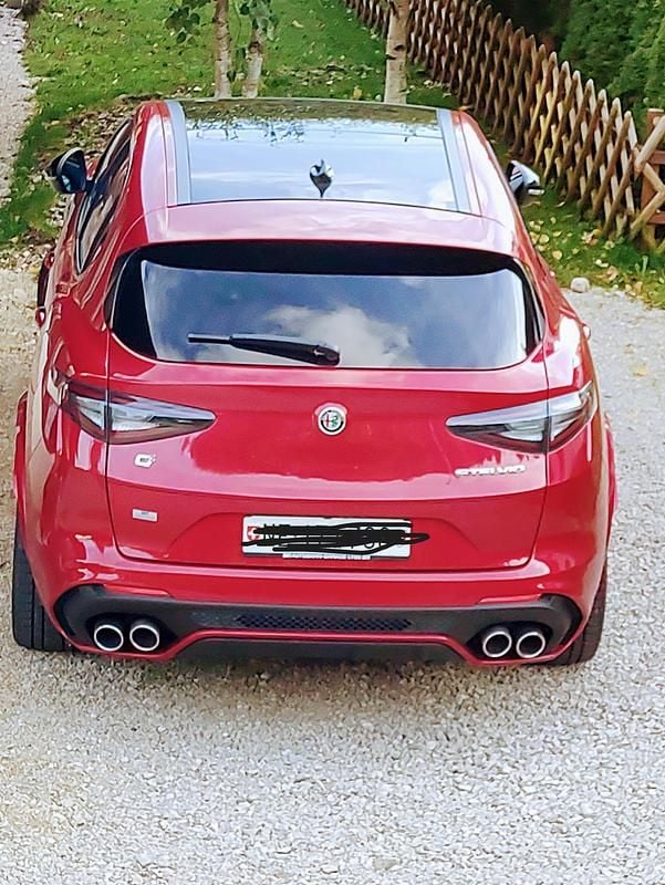 Gebraucht 2022 Alfa Romeo Stelvio Quadrifoglio SUV | CHF 45’000 (Superpreis) - Bild 1/4