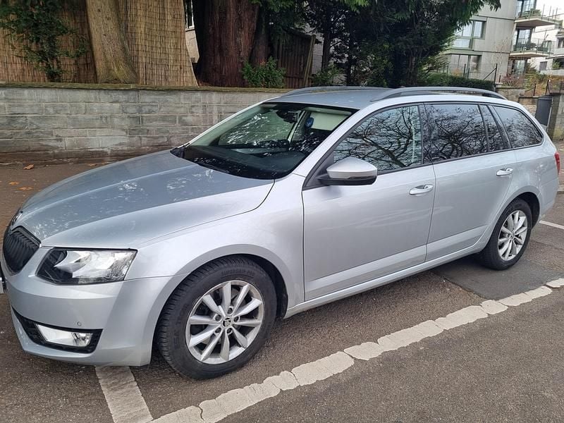 Gebraucht 2015 Skoda Octavia Ambition Kombi | CHF 14’999 (Teuer) - Bild 1/4