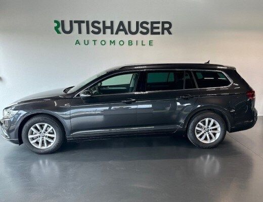 Gebraucht VW Passat Business 150 PS (110 kW) 2023