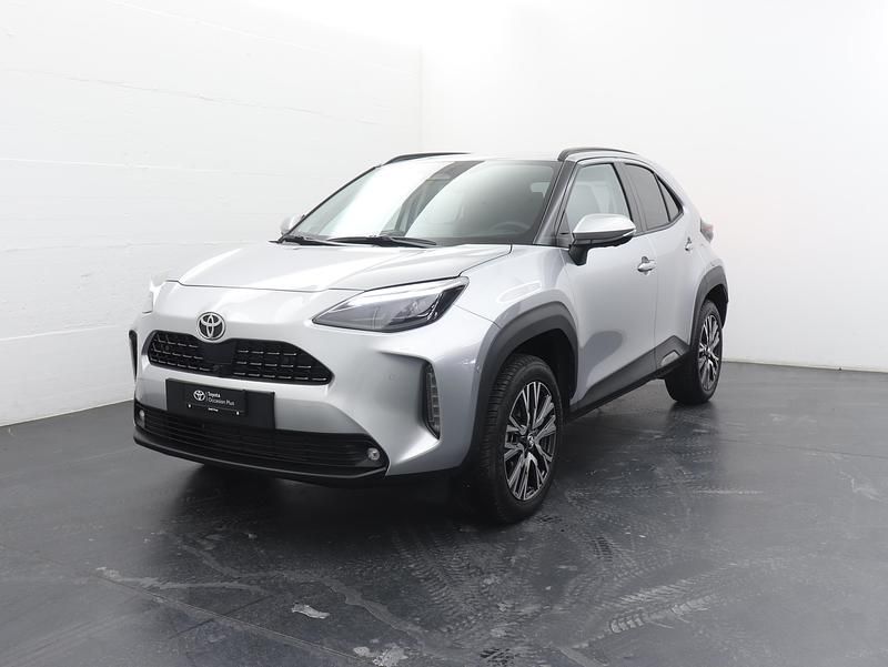Gebraucht Toyota Yaris Cross Premium 131 PS (96 kW) 2024 Grau SUV