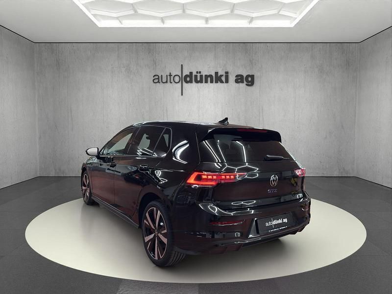 Neu VW Golf VIII GTE 272 PS (200 kW) 2025 Schwarz Limousine