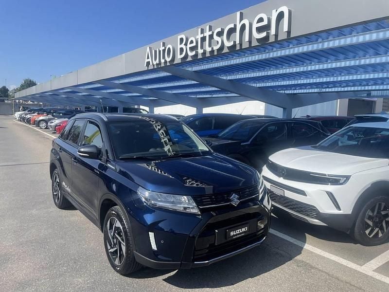 Blau Gebraucht 2024 Suzuki Vitara SUV | CHF 33’300 (Etwas zu teuer) - Bild 1/4