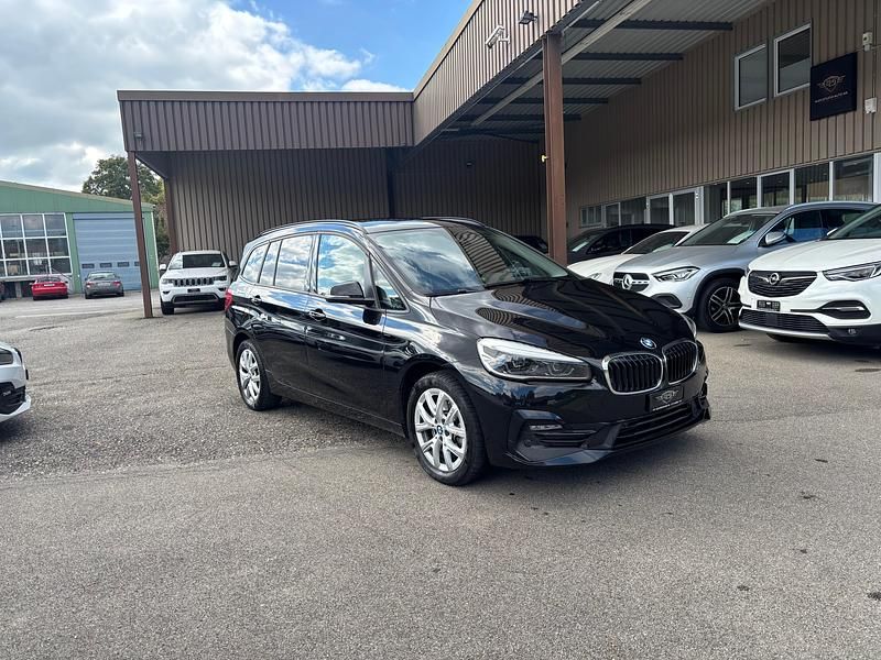 Gebraucht BMW 218 Gran Tourer Sport Line 150 PS (110 kW) 2022 Van / Kleinbus