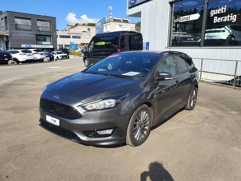 Gebraucht 2018 Ford Focus ST-Line Kombi | CHF 13’500 (Guter Preis) - Bild 1/4