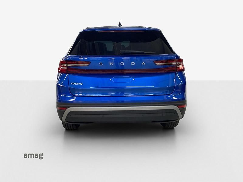 Neu Skoda Kodiaq Selection 150 PS (110 kW) 2025 Race blau, metallic SUV