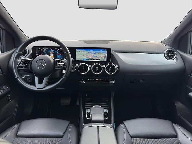 Gebraucht Mercedes B200 Style 163 PS (119 kW) 2019 Van / Kleinbus