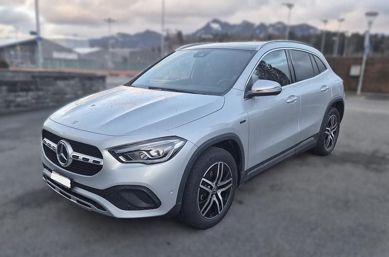 Gebraucht 2021 Mercedes GLA250 Progressive SUV | CHF 30’500 (Guter Preis) - Bild 1/4