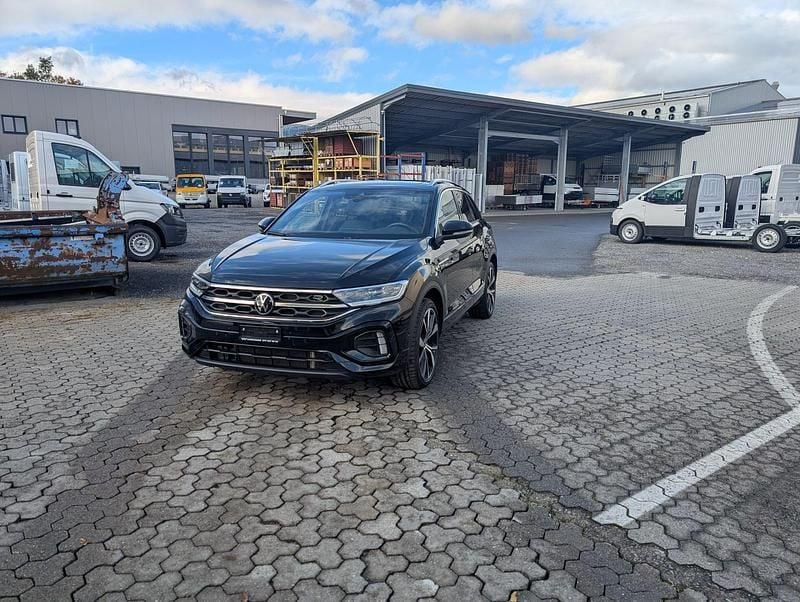 Gebraucht 2024 VW T-Roc R-line SUV | CHF 35’300 (Fairer Preis) - Bild 1/4