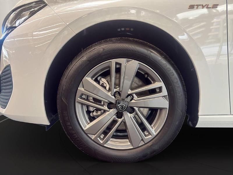 Neu Peugeot 308 SW Style 145 PS (106 kW) 2025 Kombi