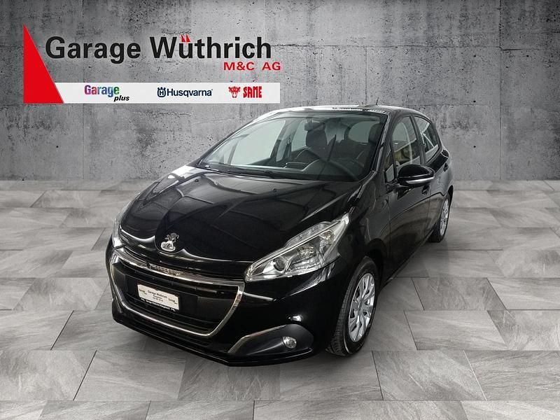 Schwarz Gebraucht 2019 Peugeot 208 Active Kleinwagen | CHF 9’950 (Etwas zu teuer) - Bild 1/4