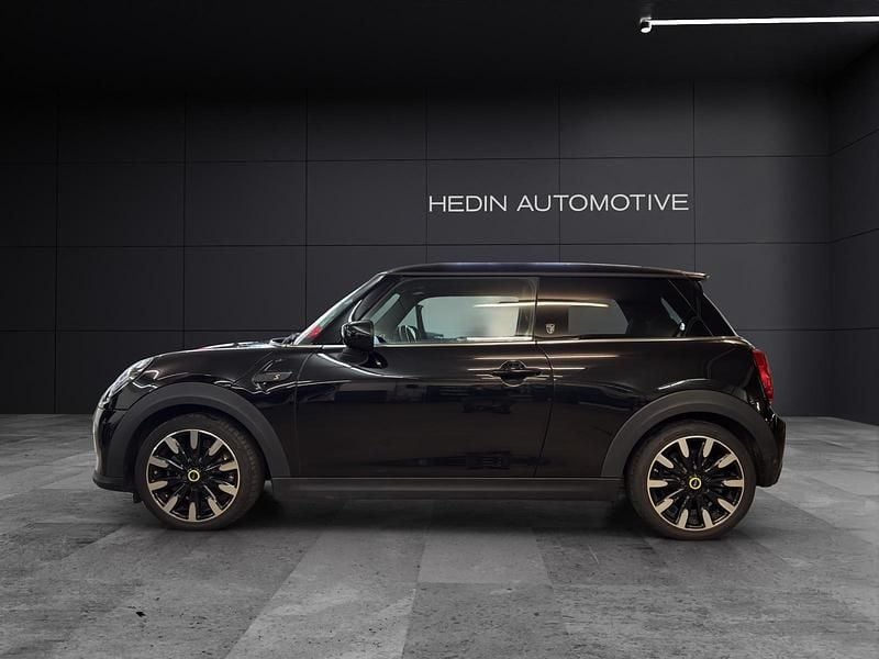 Gebraucht Mini Cooper SE 135 kW (184 PS) 2022 Schwarz Kleinwagen