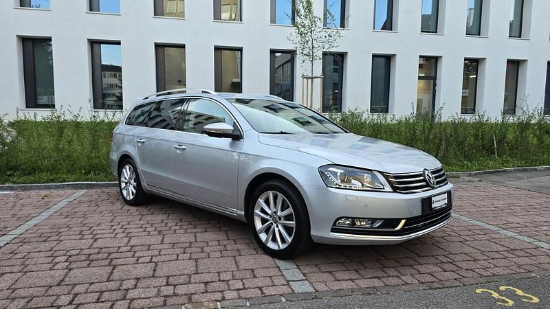 Gebraucht VW Passat Highline 160 PS (117 kW) 2011 Kombi
