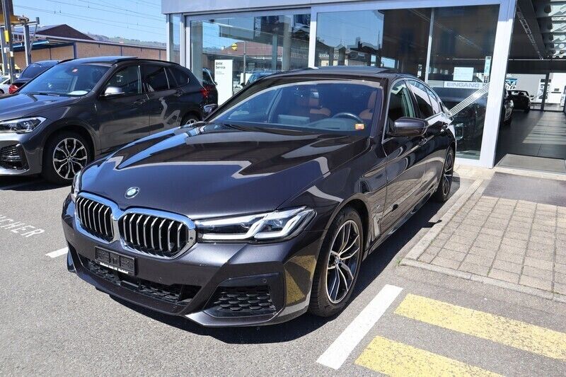 Gebraucht BMW 530 M Sport 252 PS (185 kW) 2021