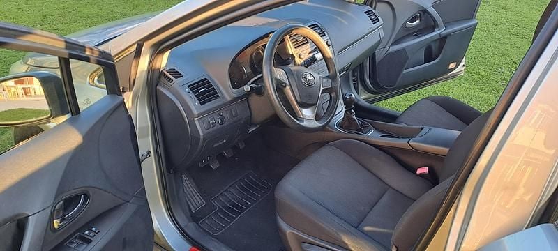 Gebraucht Toyota Avensis Terra 147 PS (108 kW) 2009 Kombi