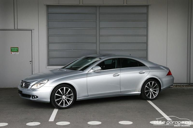Gebraucht Mercedes CLS500 306 PS (225 kW) 2005 Limousine