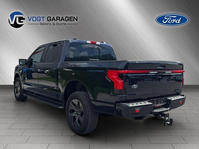 Neu Ford F-150 Lariat 336 kW (458 PS) 2026 Abholung