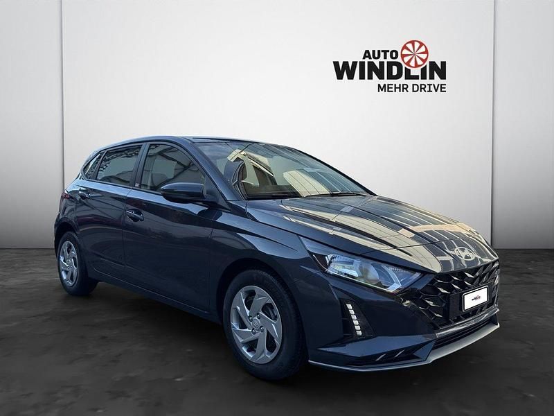 Neu Hyundai i20 100 PS (73 kW) 2025 Limousine