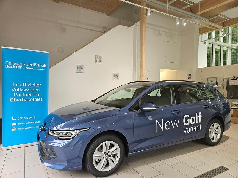 Gebraucht VW Golf VIII Life 150 PS (110 kW) 2024 Kombi