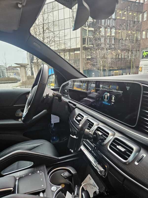 Gebraucht Mercedes GLS400 330 PS (242 kW) 2023 SUV