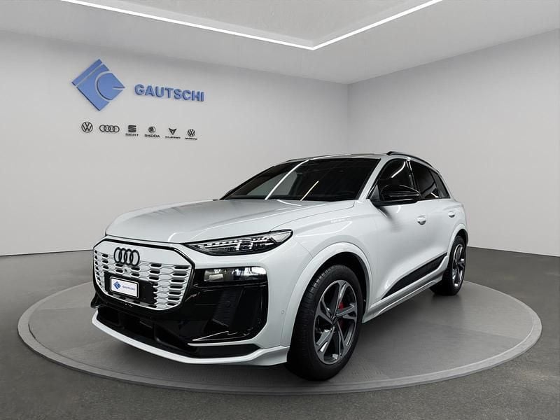 Weiss Gebraucht 2025 Audi SQ6 e-tron Ambiente SUV | CHF 89’800 (Superpreis) - Bild 1/4