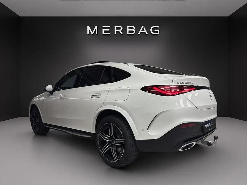 Neu Mercedes GLC300 204 PS (150 kW) 2026 Weiss Coupé