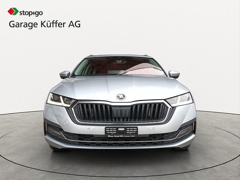 Gebraucht Skoda Octavia Style 150 PS (110 kW) 2022 Silber Kombi